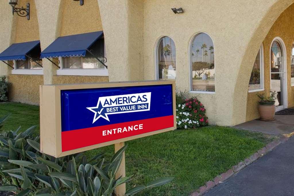 Americas Best Value Inn San Antonio Extérieur photo