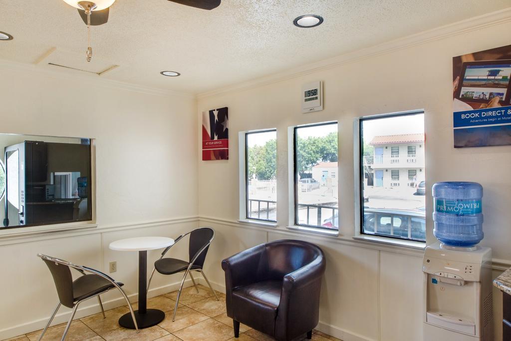 Americas Best Value Inn San Antonio Extérieur photo