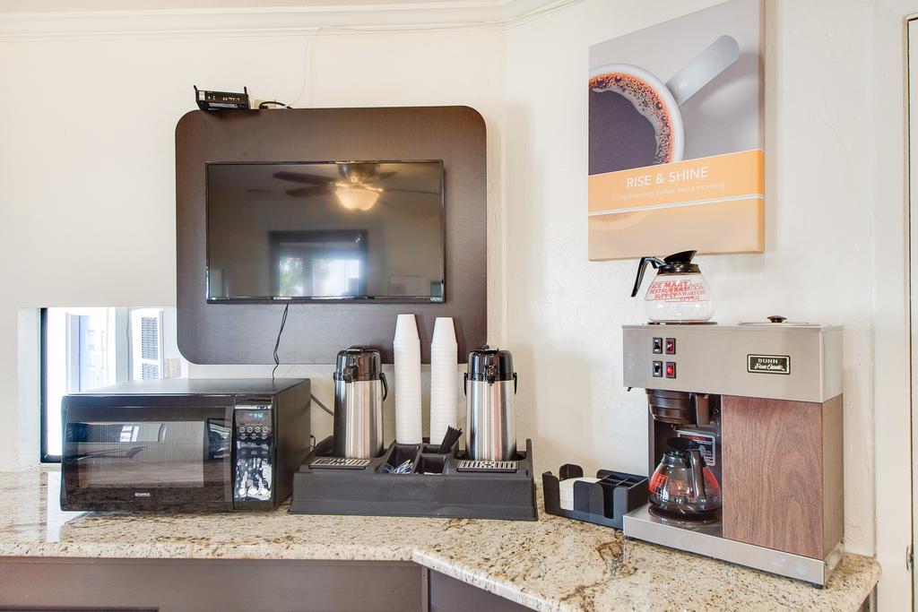 Americas Best Value Inn San Antonio Extérieur photo